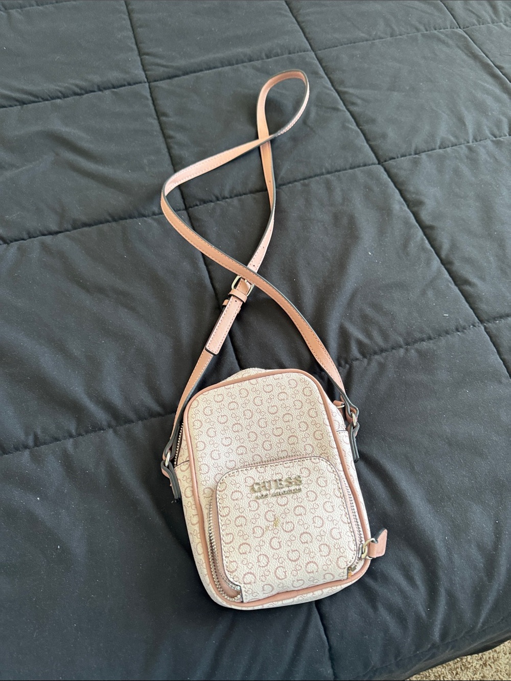 GUESS Beige Crossbody Bag with Pink Trim